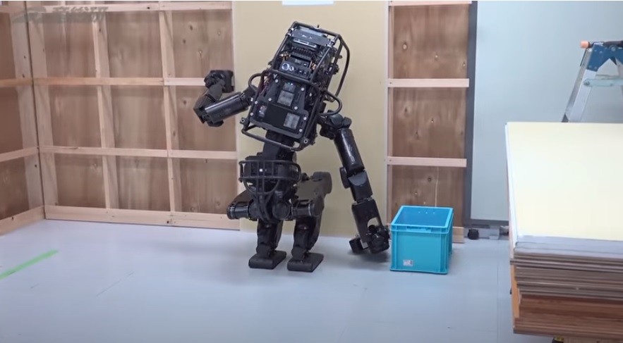 HRP-5P ROBOT -carries out heavy labor and hazardous tasks