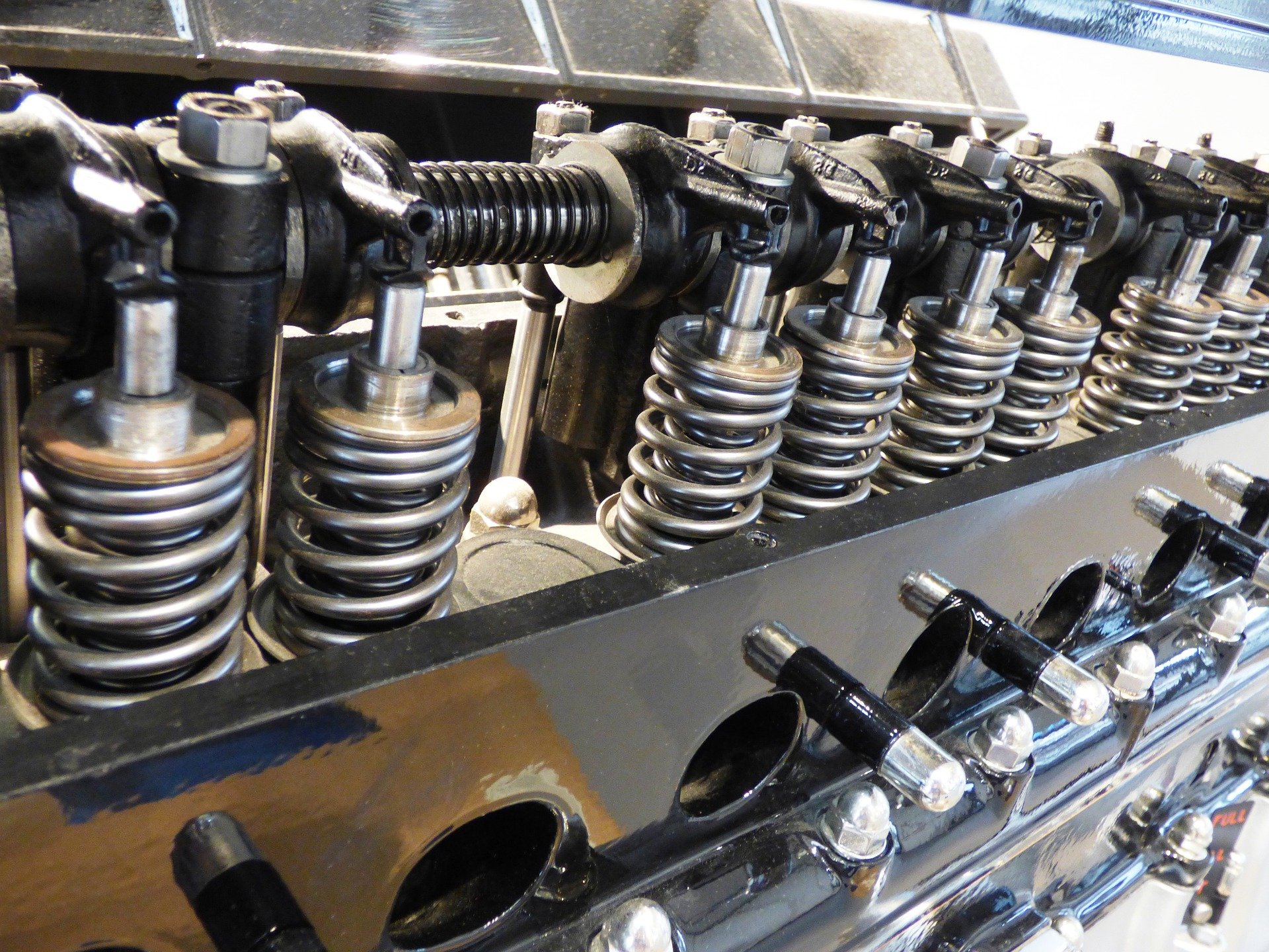 CAR ENGINE PARTS AND THEIR USES