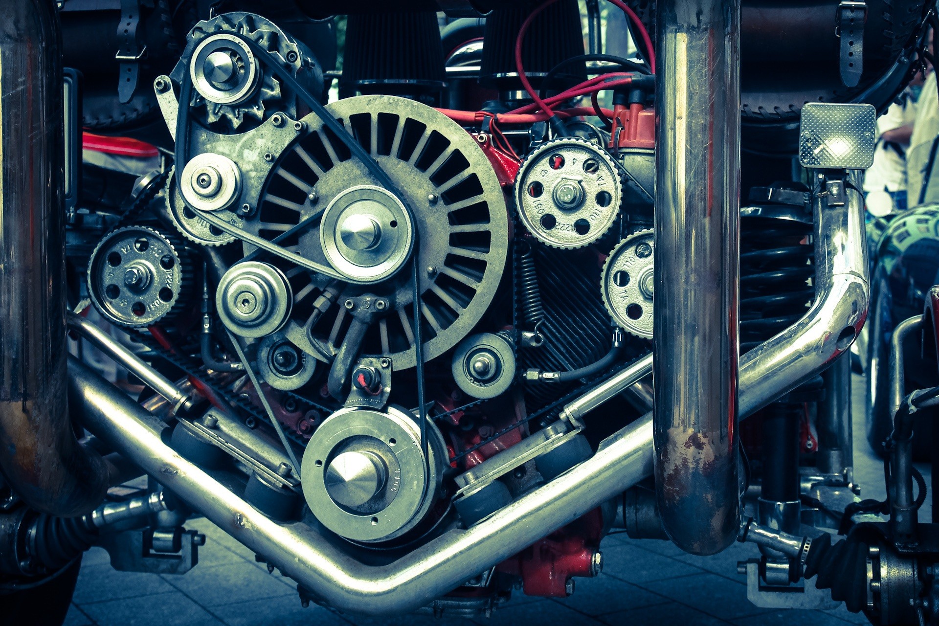 DETAILED CLASSES OF ENGINES USED IN MODERN VEHICLES