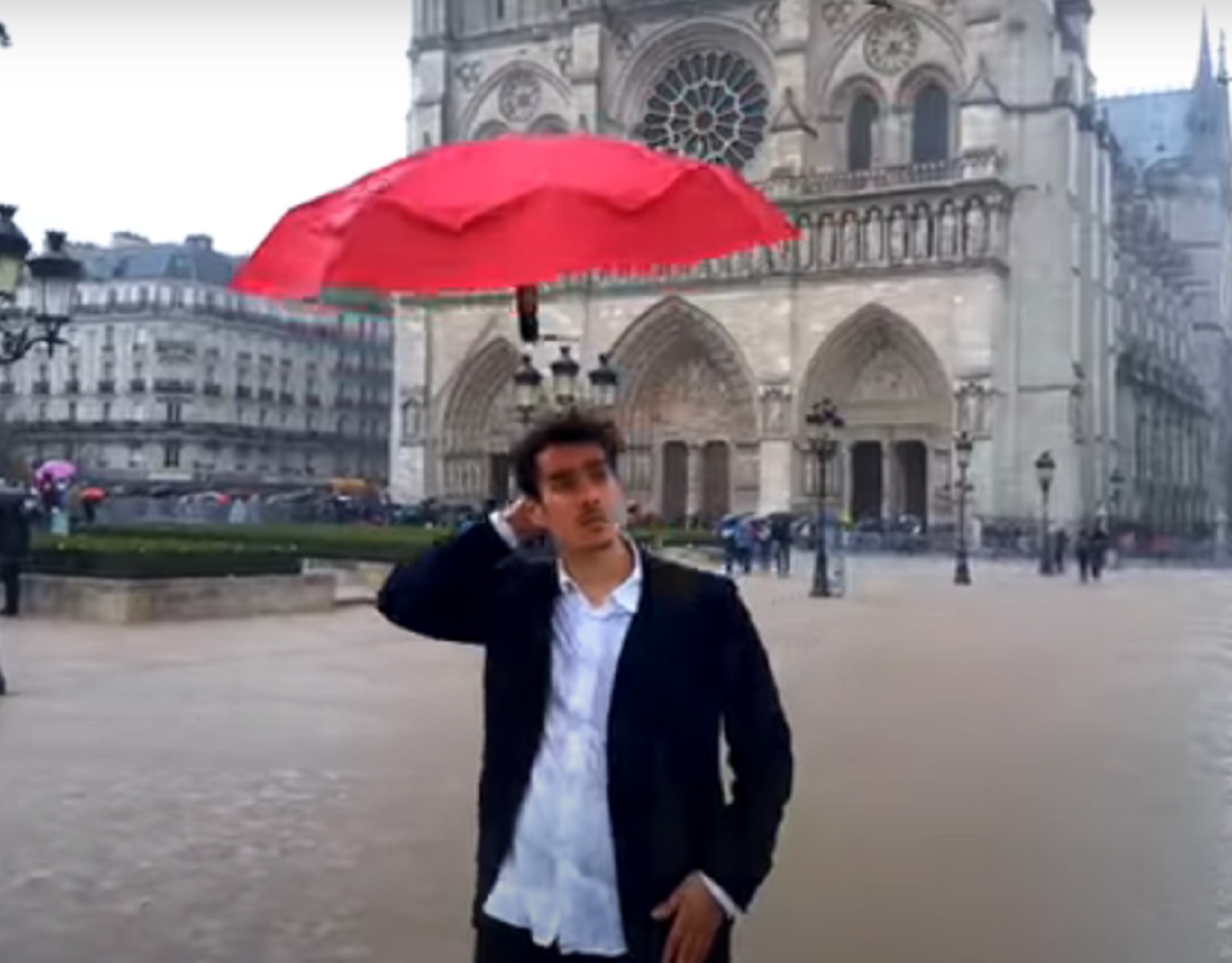 Powerful Features of Dronebrella (Hand-free umbrella or self-flying umbrella) and its Possible Price