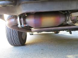 How Does a Catalytic Converter Work in a Car?